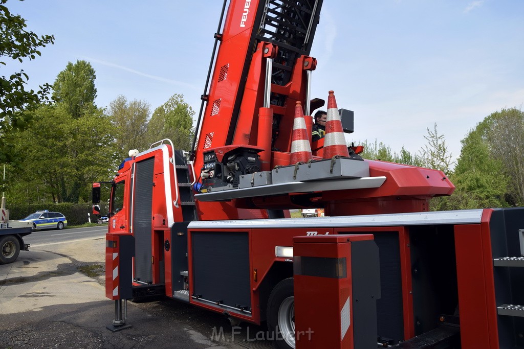 Schwerer VU LKW Zug Bergheim Kenten Koelnerstr P310.JPG - Miklos Laubert